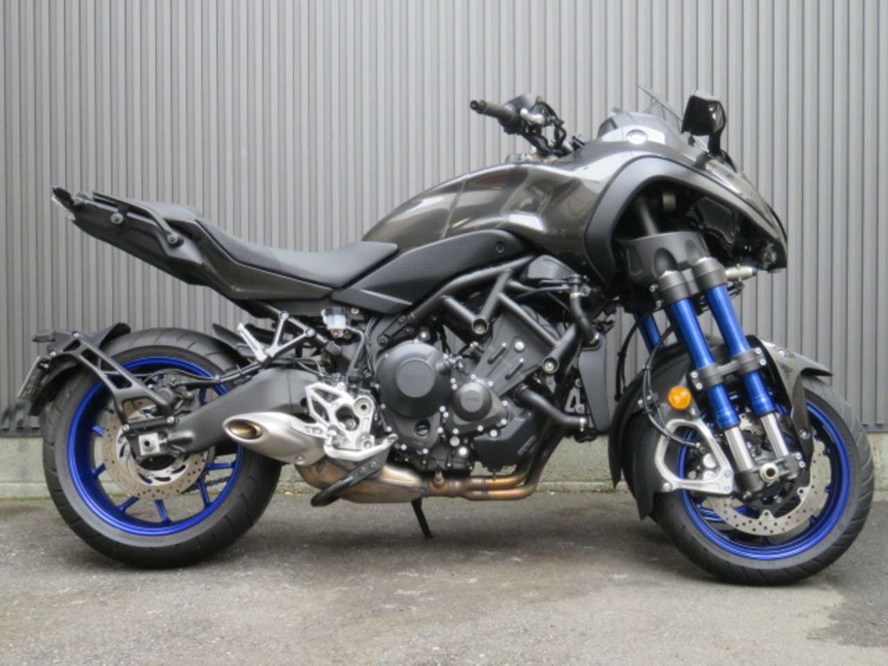 Niken Ysp認定中古車 試乗車売却 ヤマハ B 中古バイク情報はbbb