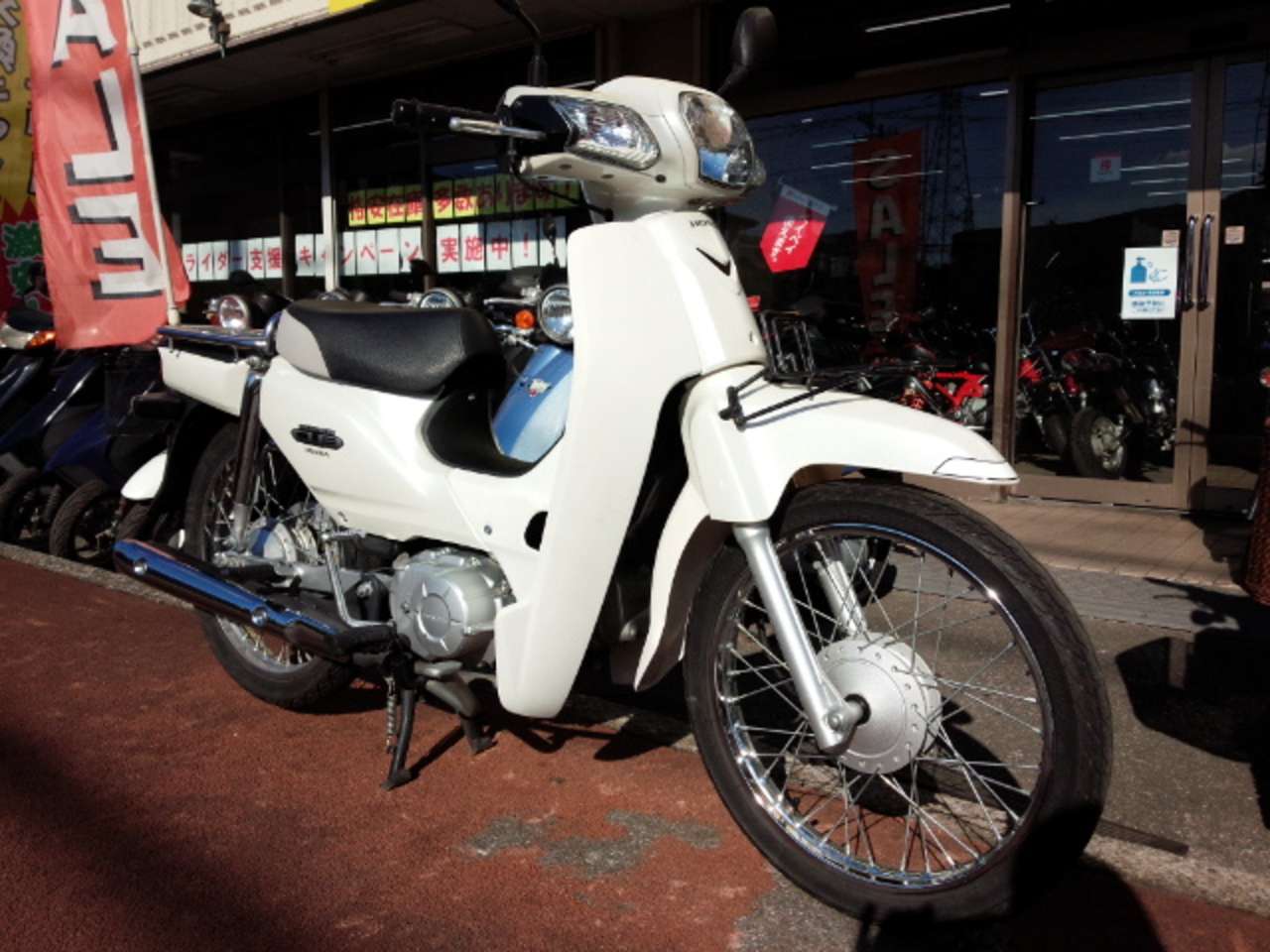 スーパーカブ110 ja10 fi車 ホワイト ホンダ B 中古バイク情報はbbb スーパーカブ110 ja10 fi車 ホワイト ホンダ B 中古バイク情報はbbb