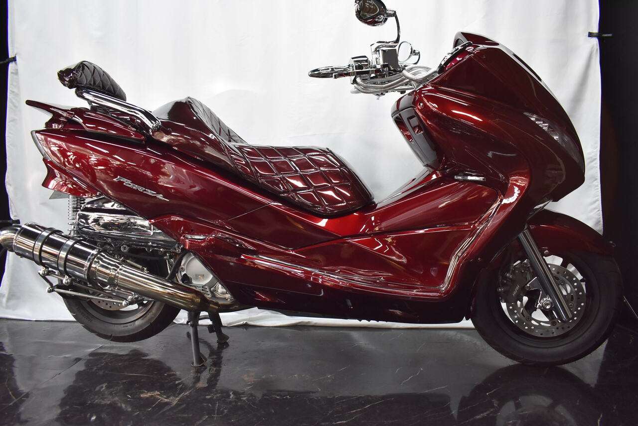 フォルツァmf10 ワインレッドカスタム 2ledスピーカー改マフラー ホンダ B 中古バイク情報はbbb