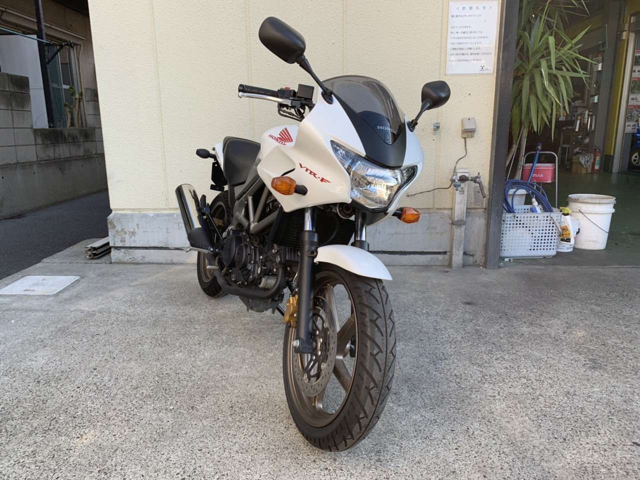 ｖｔｒ ｆ 113キロ ホンダ B 中古バイク情報はbbb