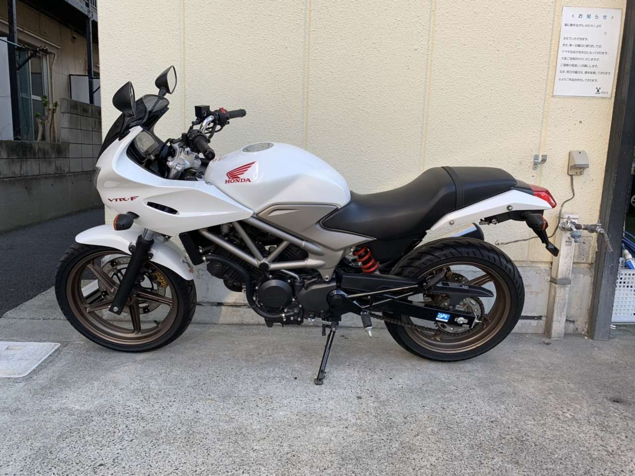 ｖｔｒ ｆ 113キロ ホンダ B 中古バイク情報はbbb