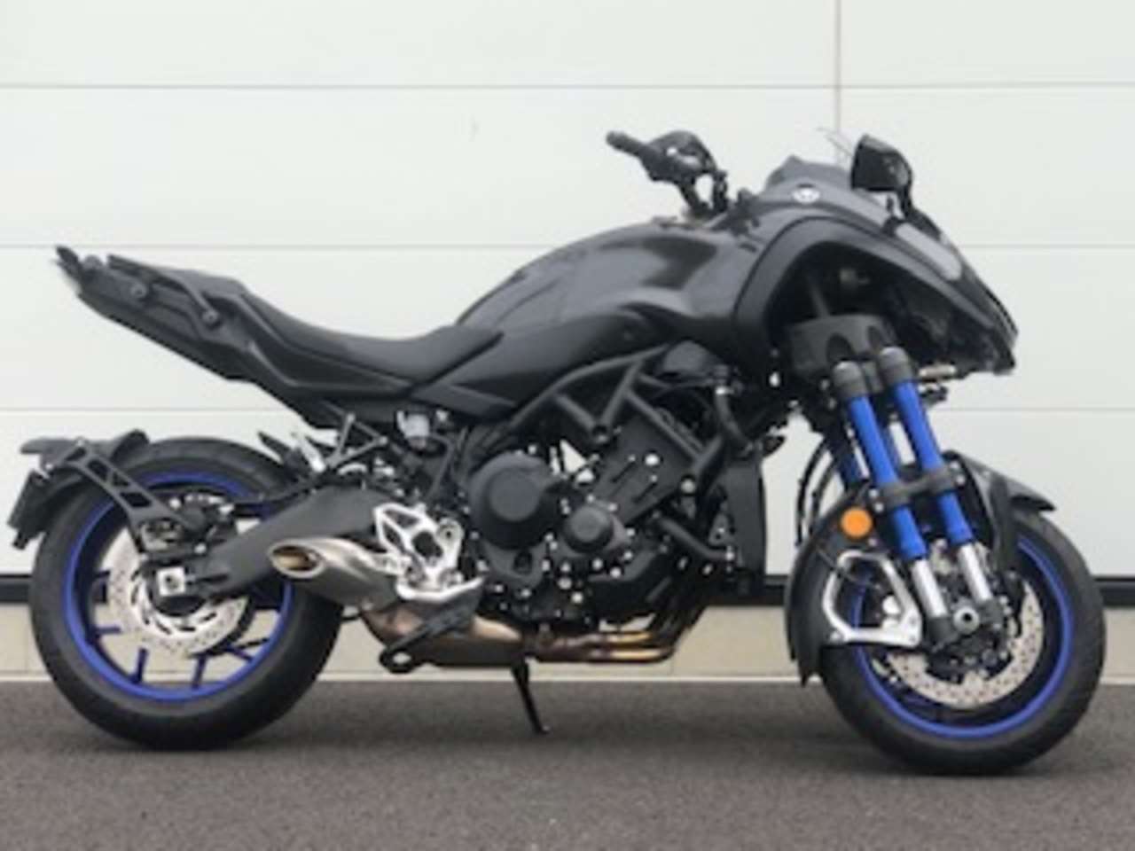 Niken Ysp認定中古車 試乗車売却 ヤマハ B 中古バイク情報はbbb