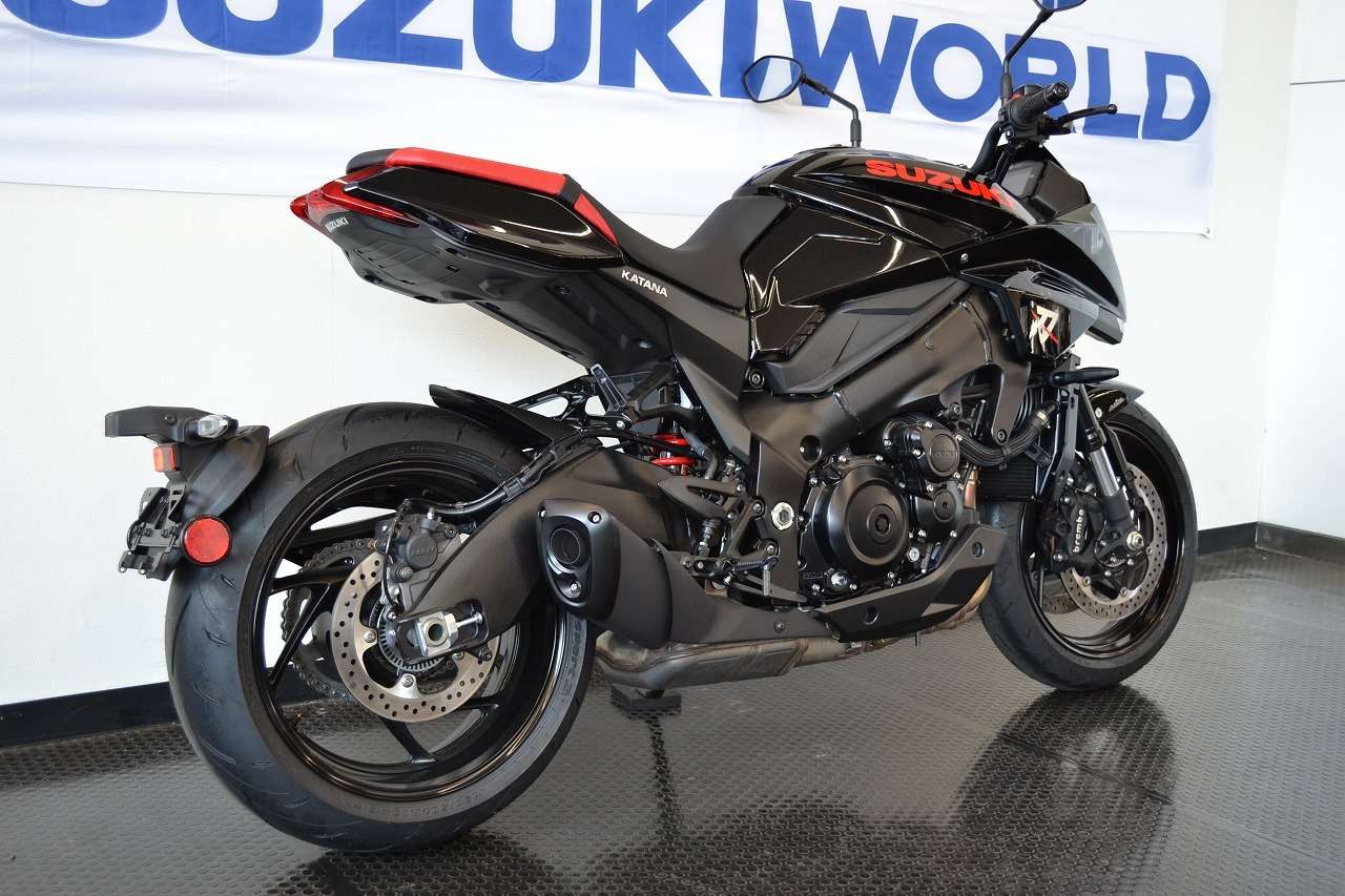 Katana スズキワールド認定中古車 カラードシート仕様 スズキ B 中古バイク情報はbbb