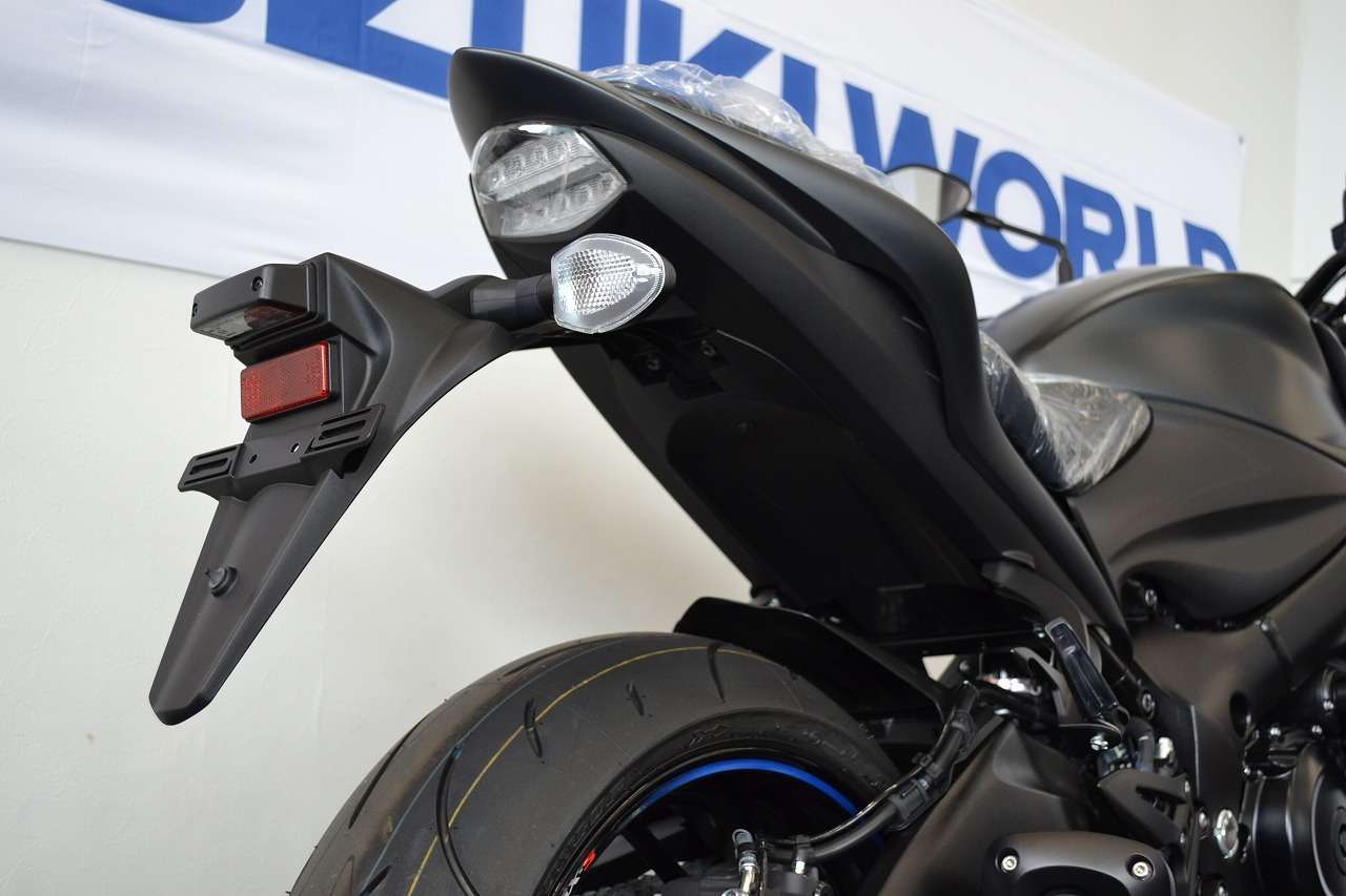 Gsx S1000abs スズキワールド認定中古車 年モデル 専用etcキット付き スズキ B 中古バイク情報はbbb