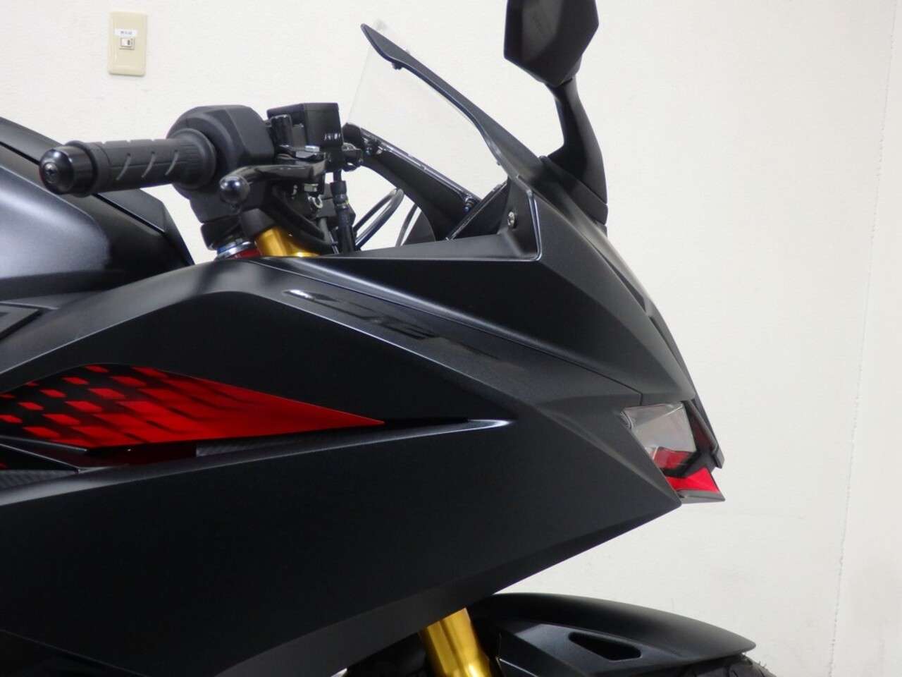 ｃｂｒ２５０ｒｒ インドネシア仕様 新車 ３９００１ ホンダ B1011 中古バイク情報はbbb