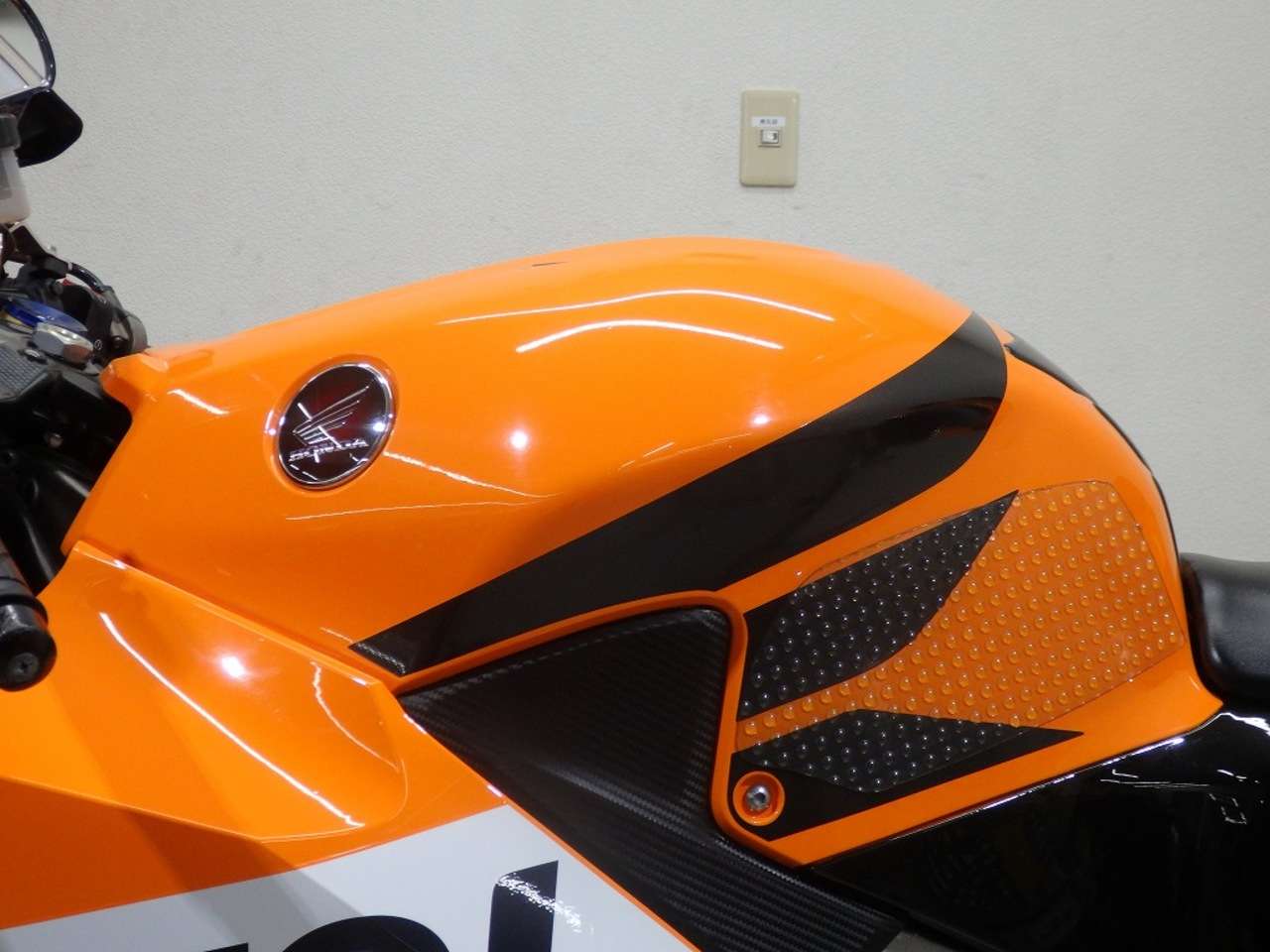 CBR600RR PC40 ミドル カウル 左