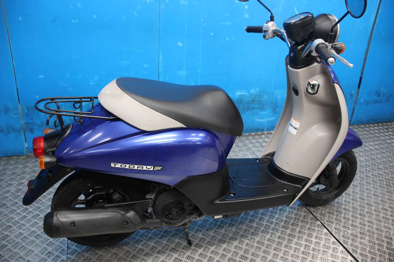 トゥデイ ｆ ノーマル インジェクション ａｆ６７モデル ホンダ B 中古バイク情報はbbb