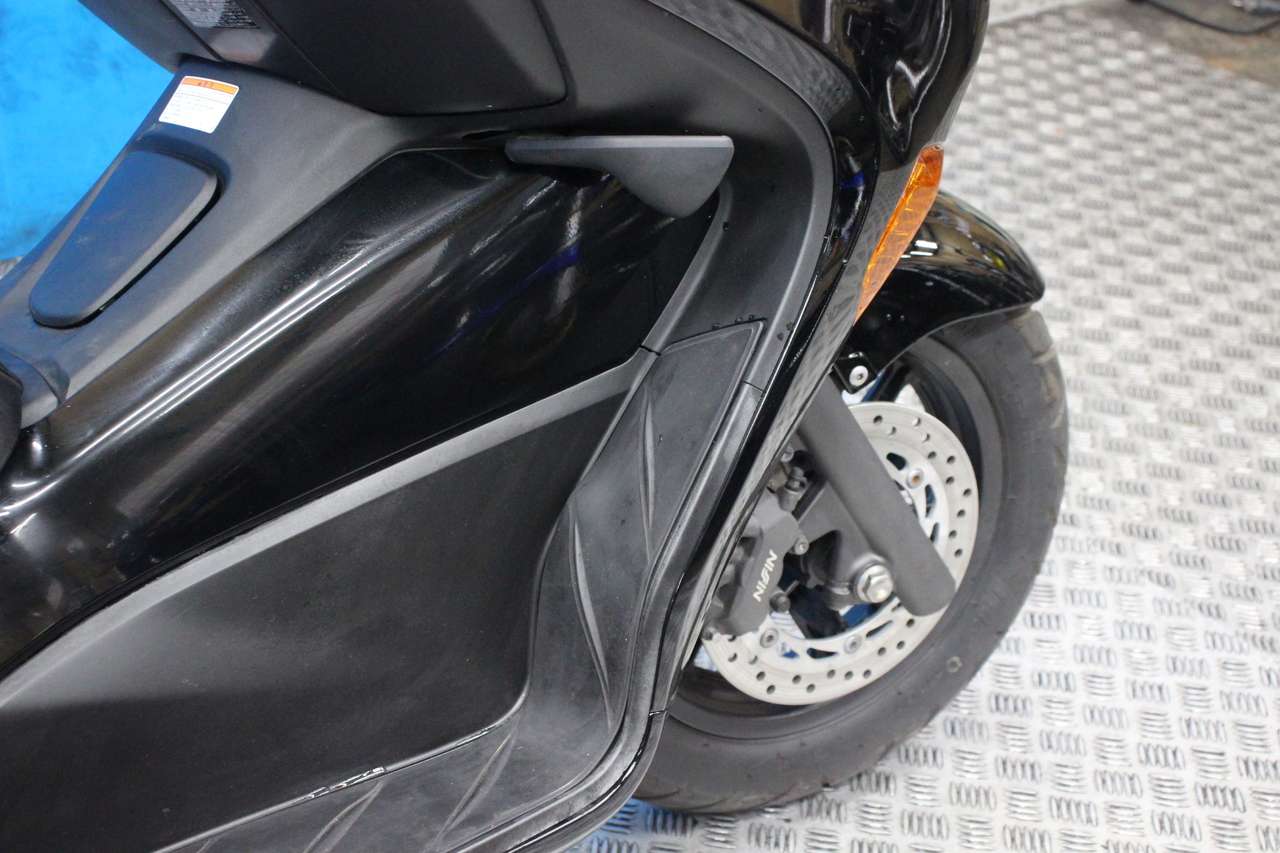 フォルツァ ｚ インジェクション ｍｆ１０モデル ホンダ B 中古バイク情報はbbb