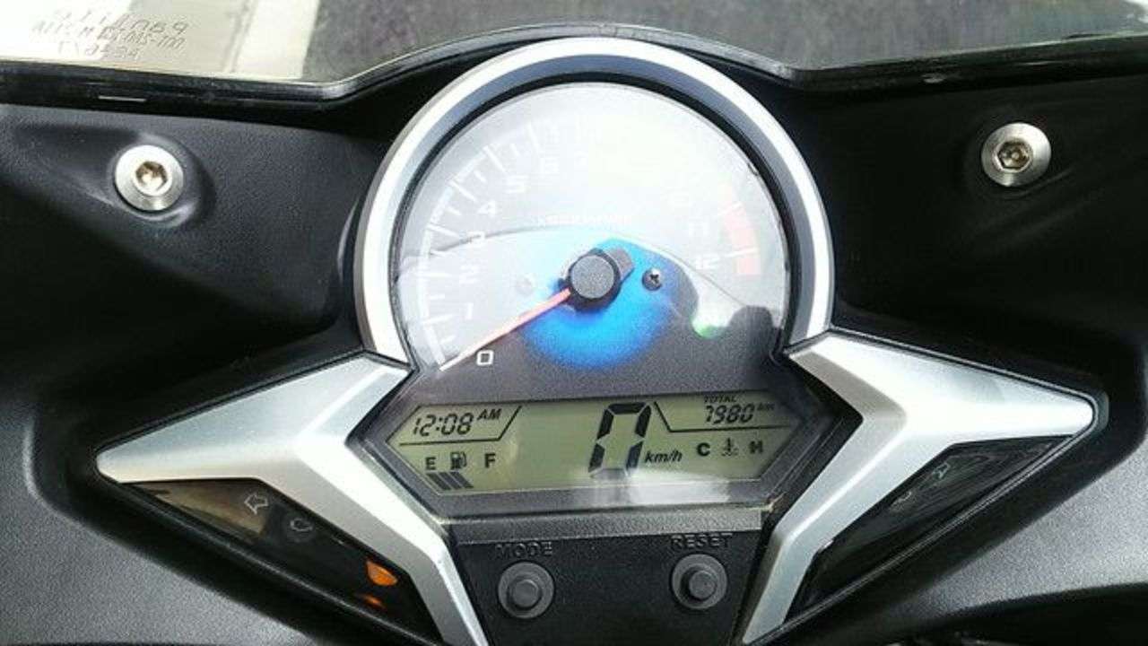 Cbr250r ホンダ B0410 中古バイク情報はbbb