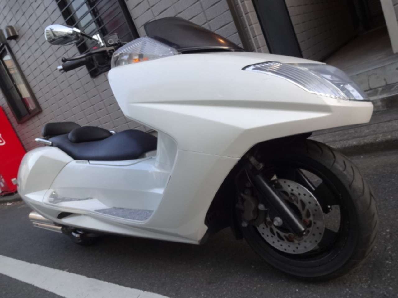 マグザム 白 Sg21j カスタム車 忠雄マフラー ヤマハ B 中古バイク情報はbbb