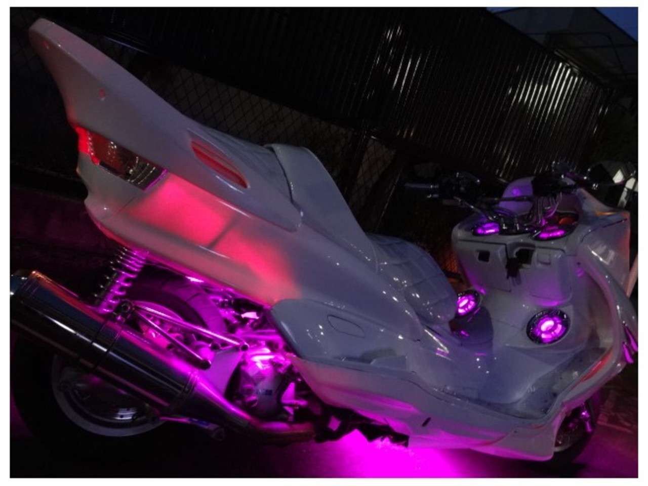 マジェスティ250c ピンクledフルカスタム 4スピーカー ヤマハ B 中古バイク情報はbbb マジェスティ250c ピンクledフルカスタム 4スピーカー ヤマハ B 中古バイク情報はbbb