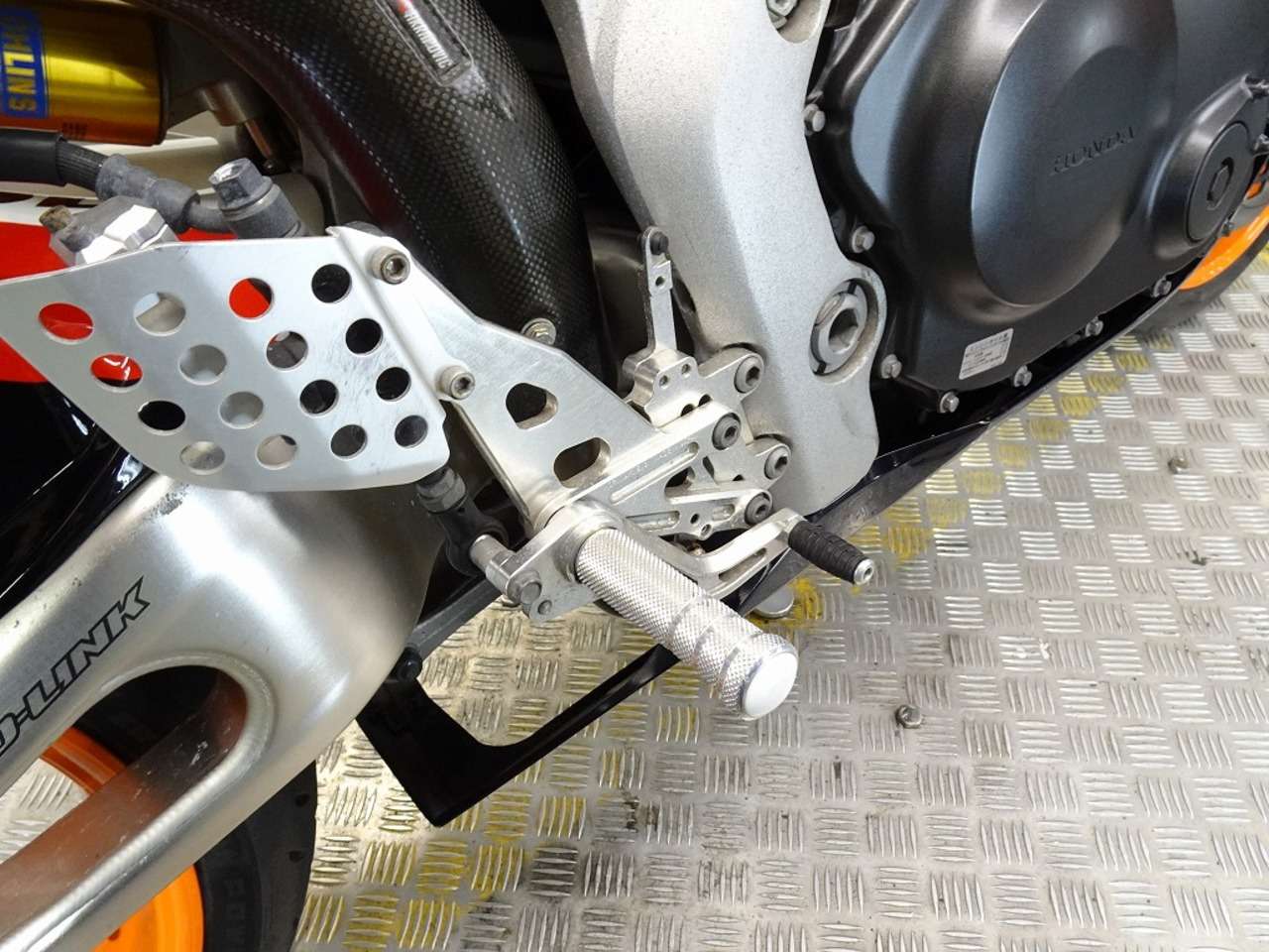 ｃｂｒ１０００ｒｒ ｓｃ５７ カスタム多数 ２６３６４ ホンダ B 中古バイク情報はbbb