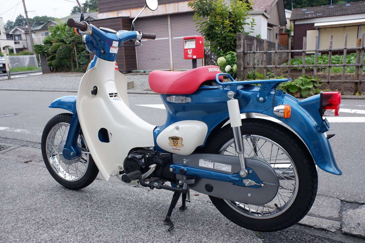 リトルカブ Fi 限定車 50周年スペシャル 限定カラー インジェクションモデル ホンダ B 中古バイク情報はbbb