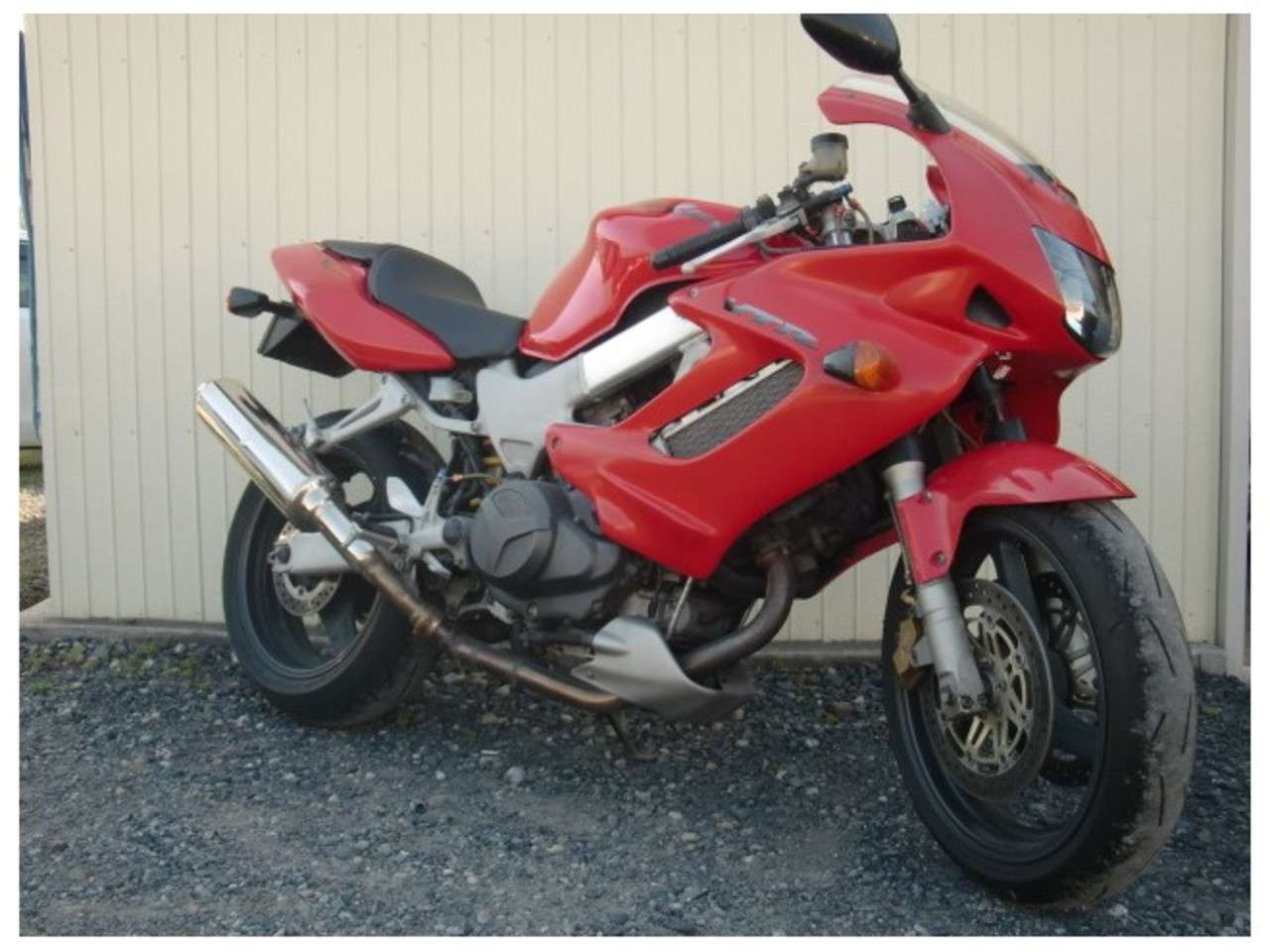 名入れ無料 Vtr1000f 逆車 大型 バイク ホンダ オートバイ車体 Publiks Com Br