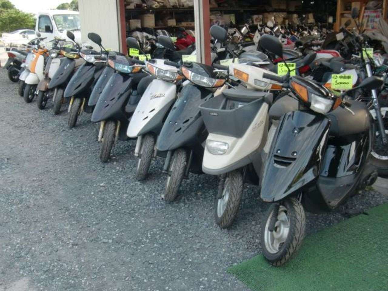 屋 中古 バイク 中古バイク販売の埼玉県のアットバイクは在庫300台以上!