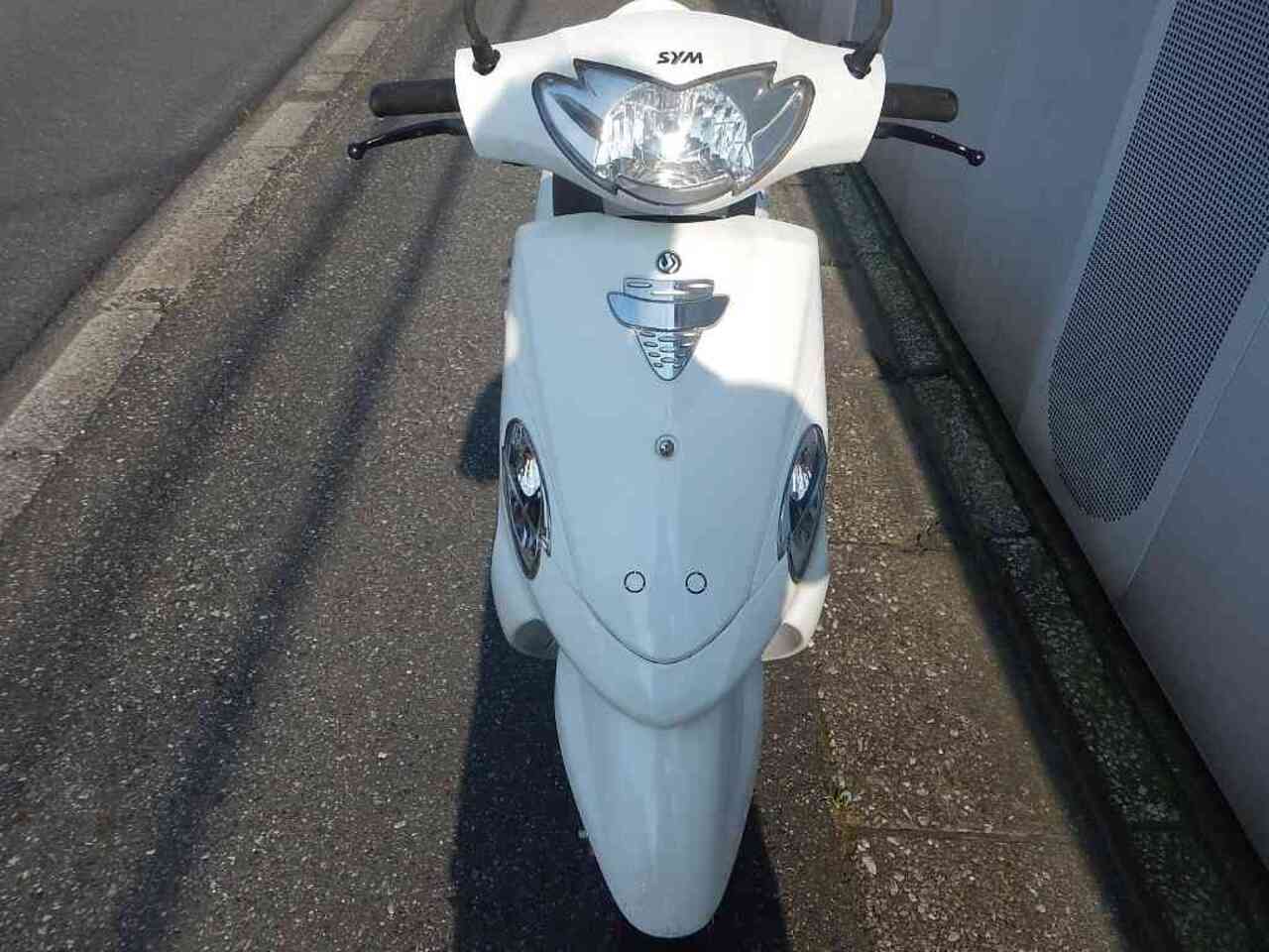 Sym X Pro風50 消費税 諸経費 込みの価格です ナンバー付ければ乗れます Sym B 中古バイク情報はbbb