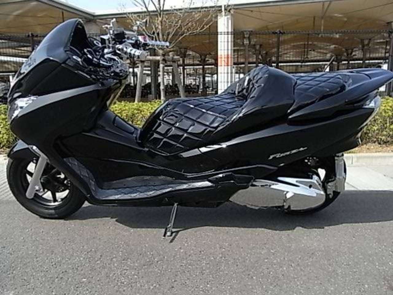 フォルツァ Z Ledライト Ledテール 改マフラー ホンダ B 中古バイク情報はbbb