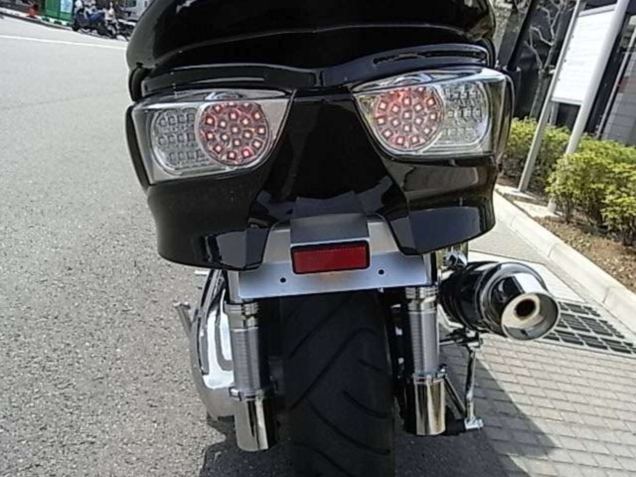 フォルツァ Z Ledライト Ledテール 改マフラー ホンダ B 中古バイク情報はbbb
