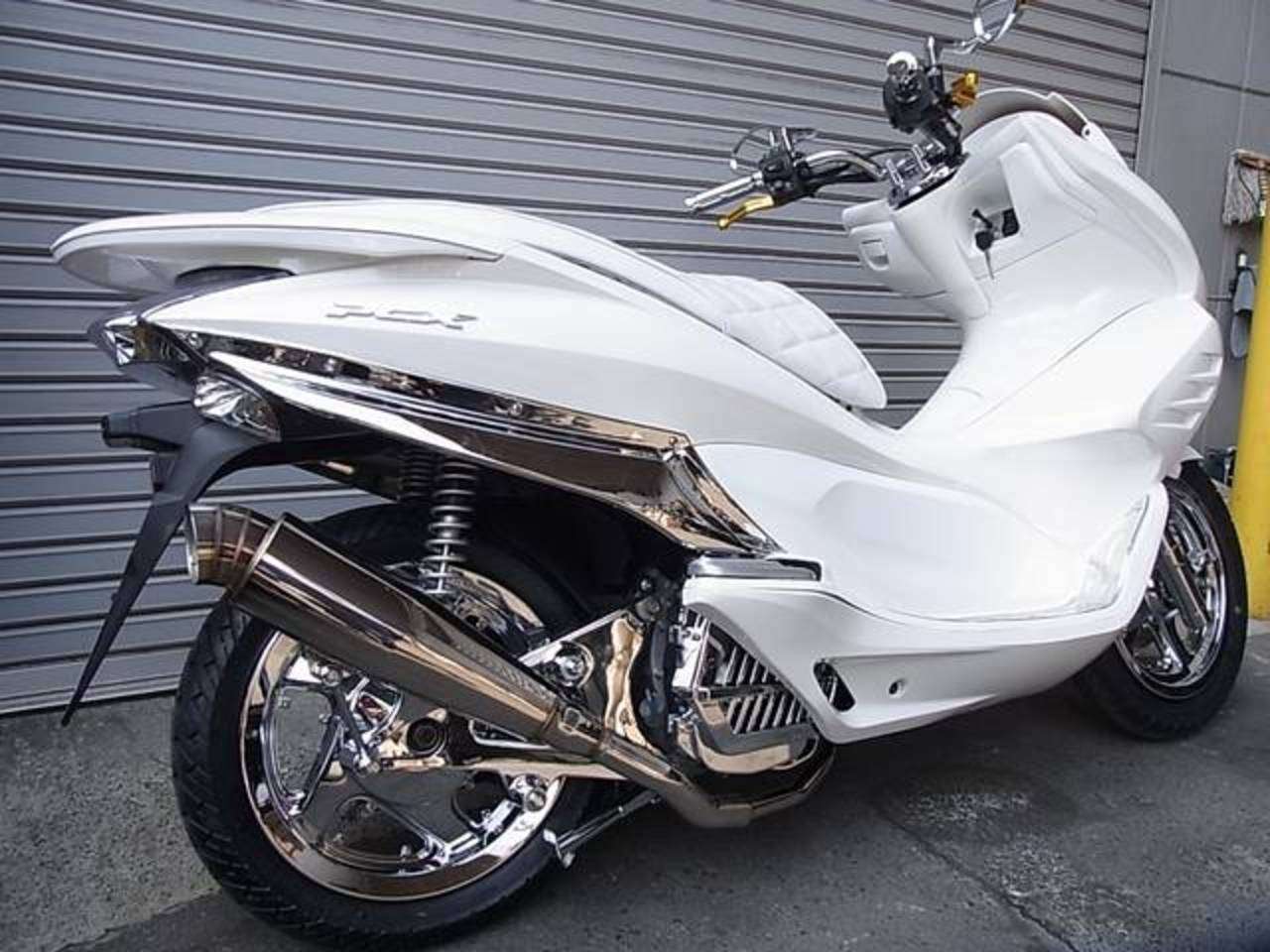 Pcx フルエアロ メッキホイル カスタム ホンダ B 中古バイク情報はbbb