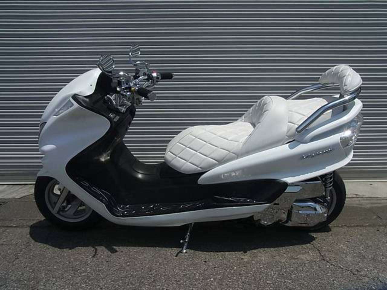 マジェスティc Led ライトカスタム 大人仕様ver ヤマハ B 中古バイク情報はbbb