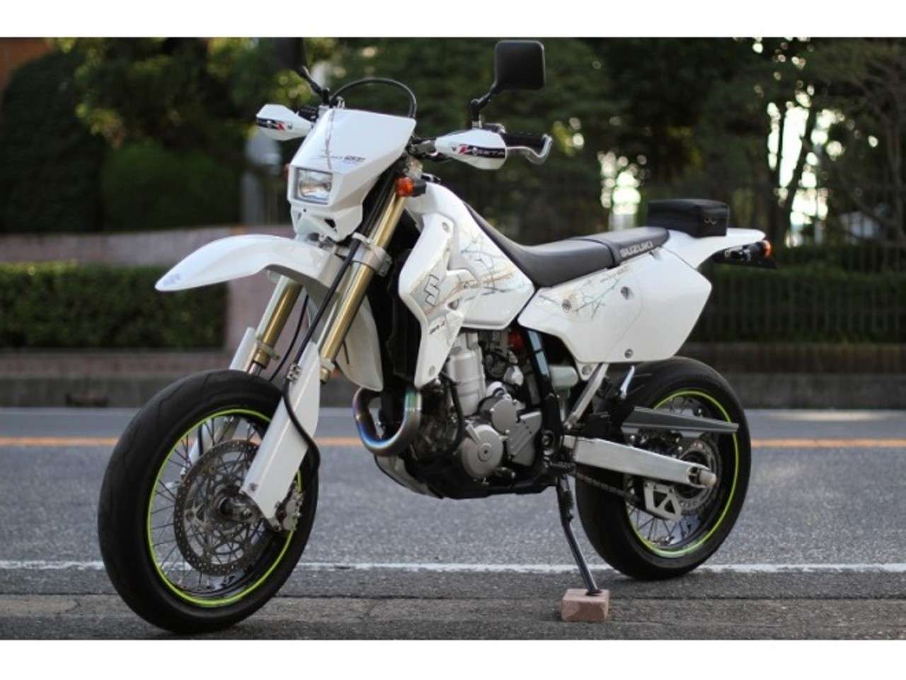 Dr Z400sm スズキ B 中古バイク情報はbbb Dr Z400sm スズキ B 中古バイク情報はbbb
