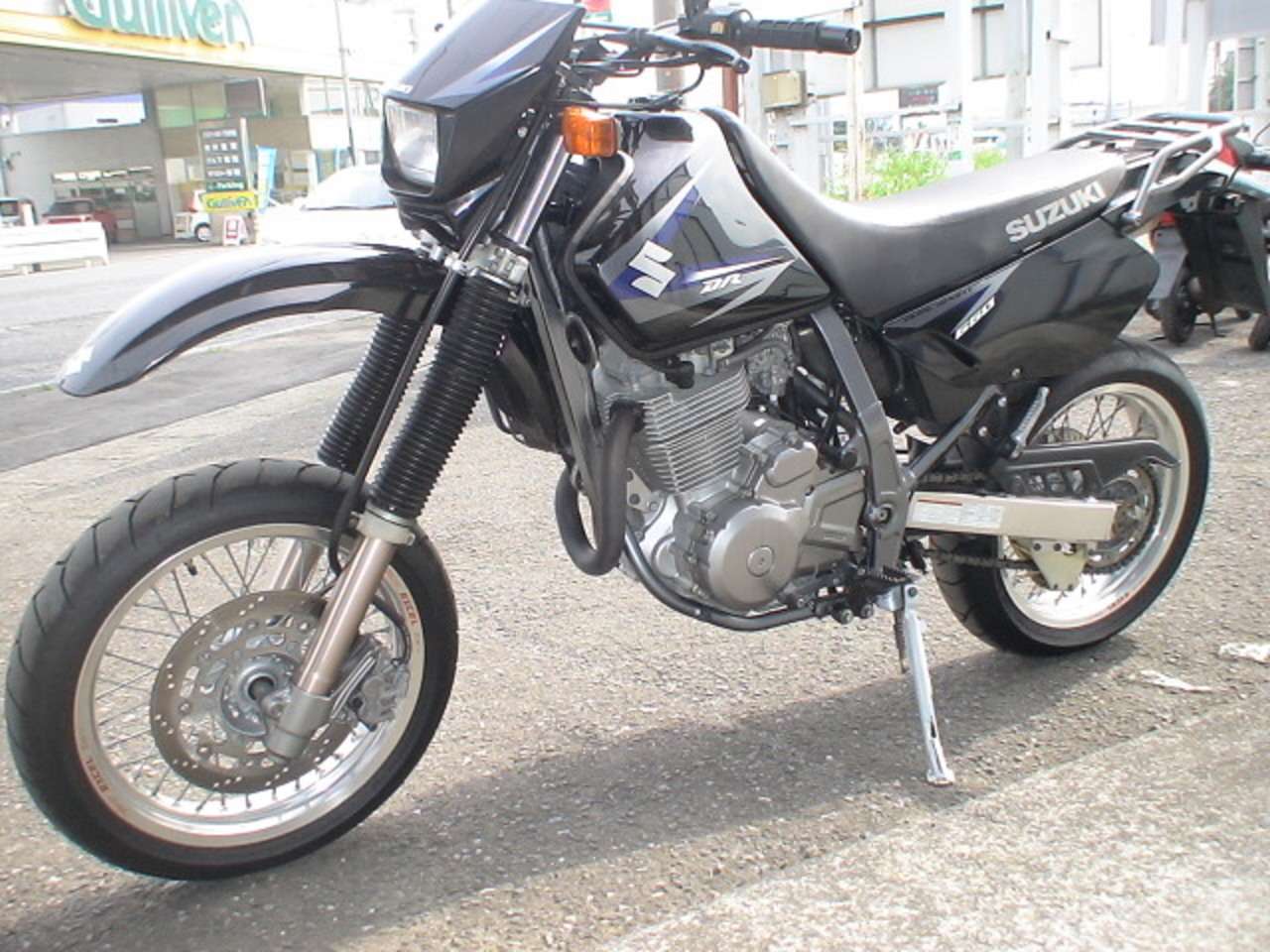 ｄｒ６５０ モタード仕様 スズキ B 中古バイク情報はbbb