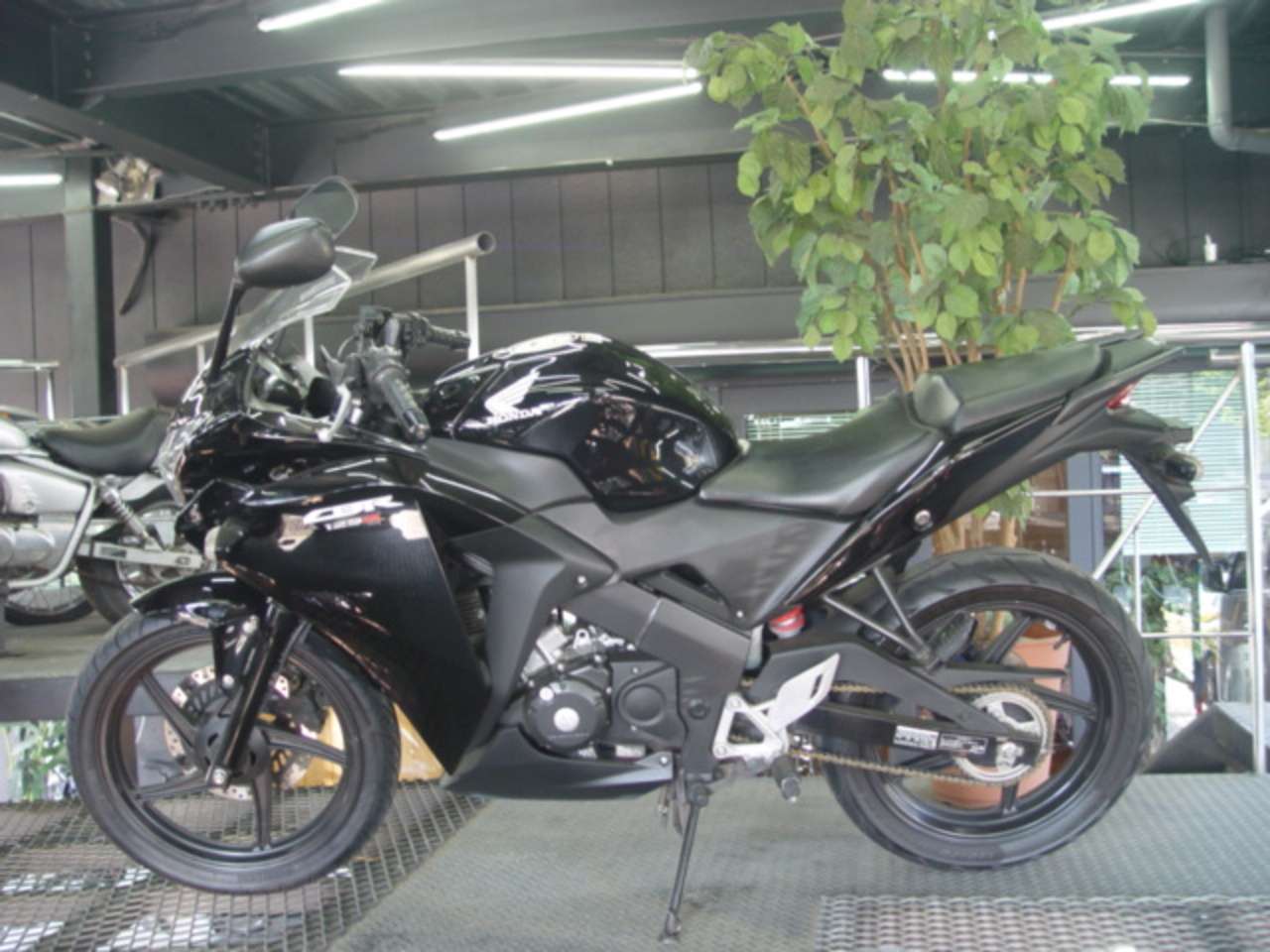 Cbr125r ホンダ B 中古バイク情報はbbb