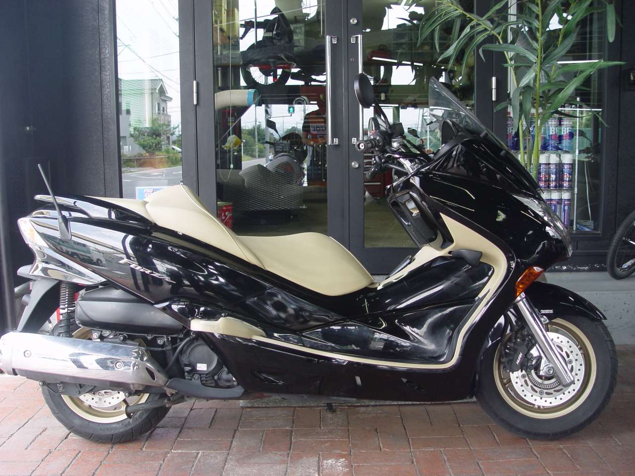 フォルツァz Abs オーディオパッケージ ホンダ B 中古バイク情報はbbb