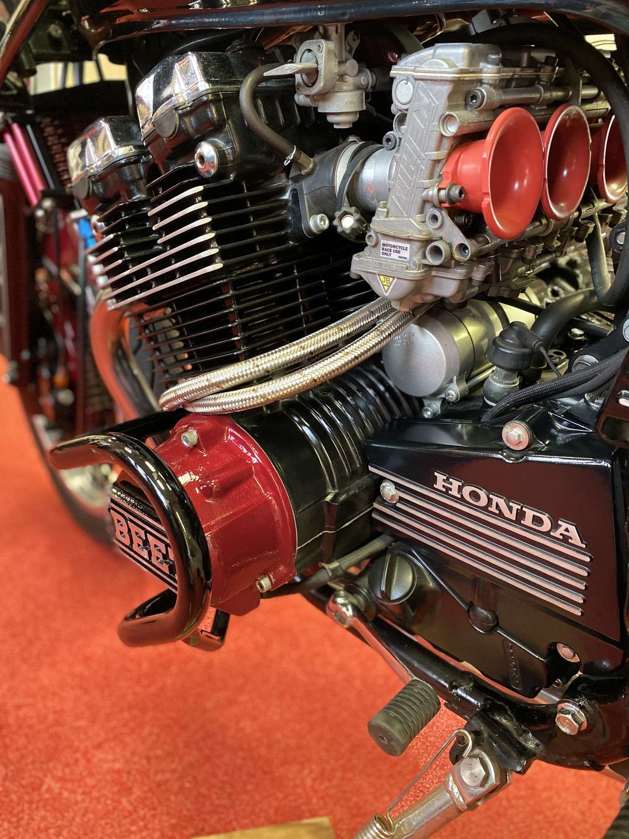 国内物cbx550f改 スーパーカスタム車輌 鬼加速 ホンダ B0500 中古バイク情報はbbb 国内物cbx550f改 スーパーカスタム車輌 鬼加速 ホンダ B0500 中古バイク情報はbbb