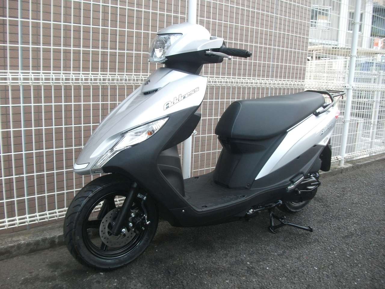 125 アドレス SUZUKIアドレス125はぶっちゃけどんな感じ？