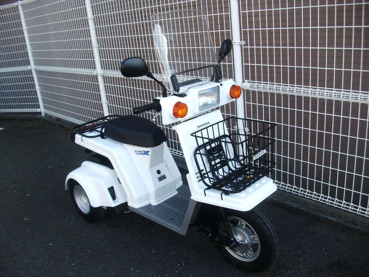 ジャイロｘ ４ストｆｉ らくらく返済５ ９ ローンお取り扱い中 ホンダ B 中古バイク情報はbbb