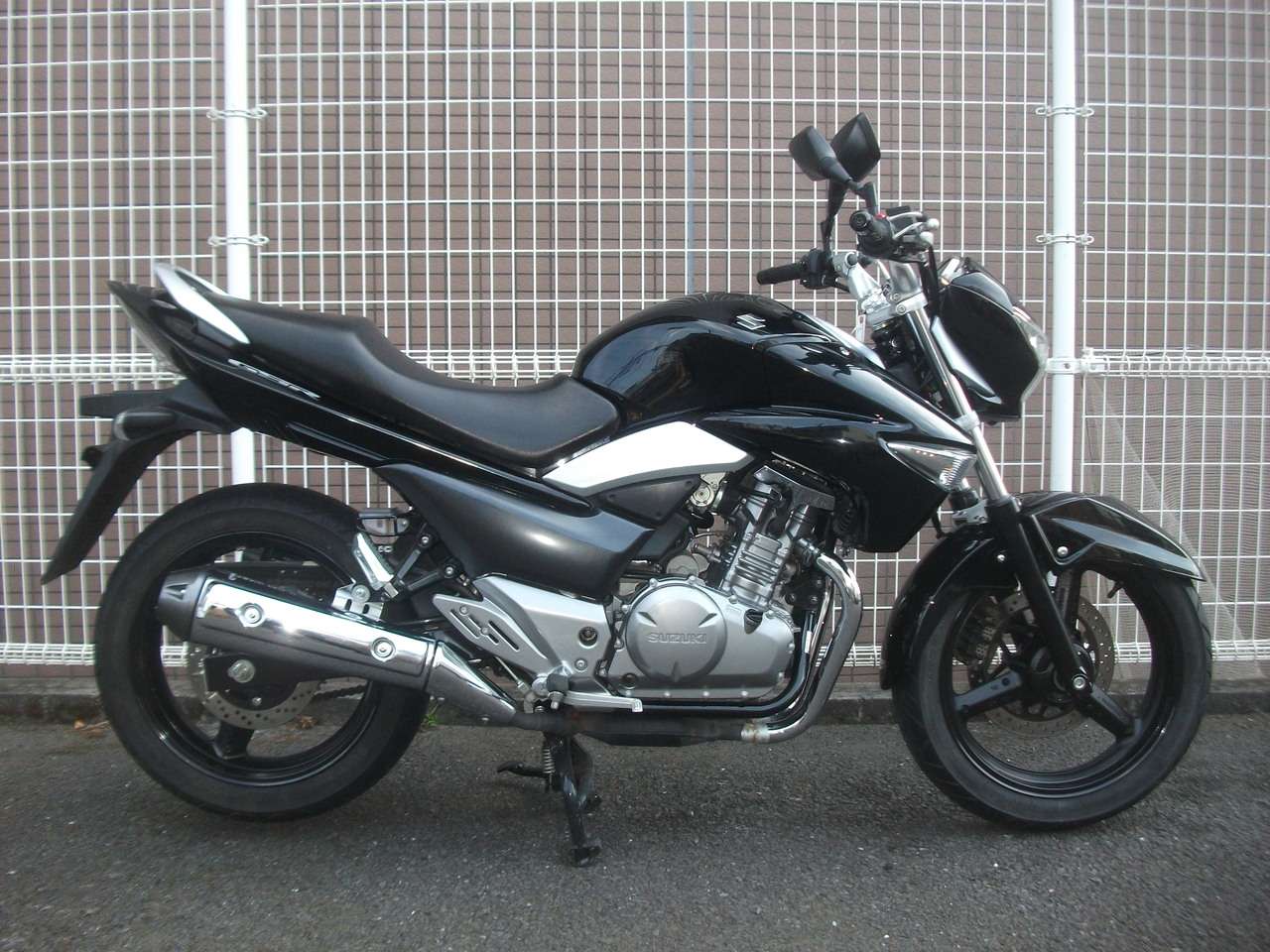 ｇｓｒ２５０ らくらく返済５ ９ ローンお取り扱い中 スズキ B 中古バイク情報はbbb