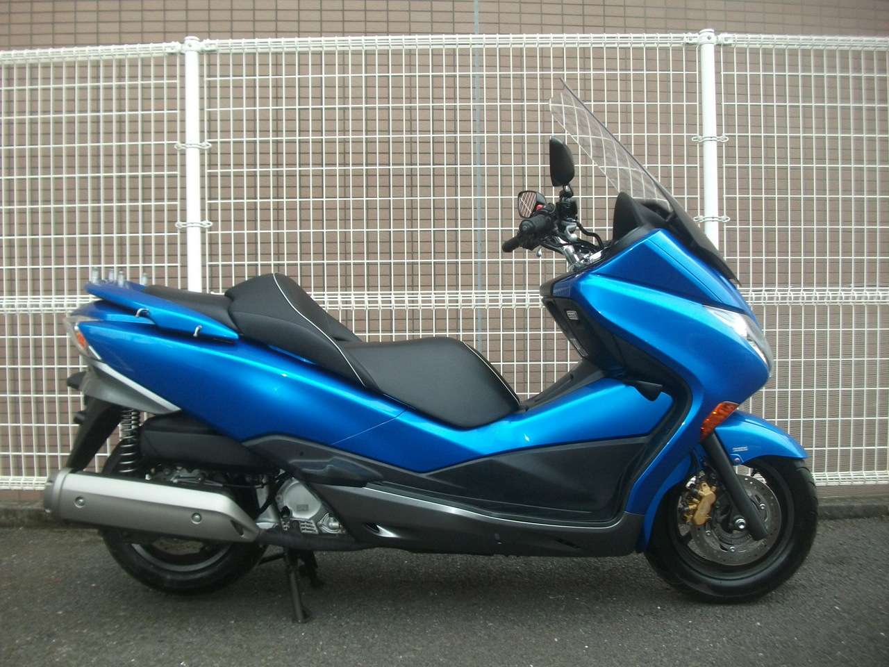フォルツァ ｚ ａｂｓ ｍｆ10型 らくらく返済５ ９ ローンお取り扱い中 ホンダ B 中古バイク情報はbbb