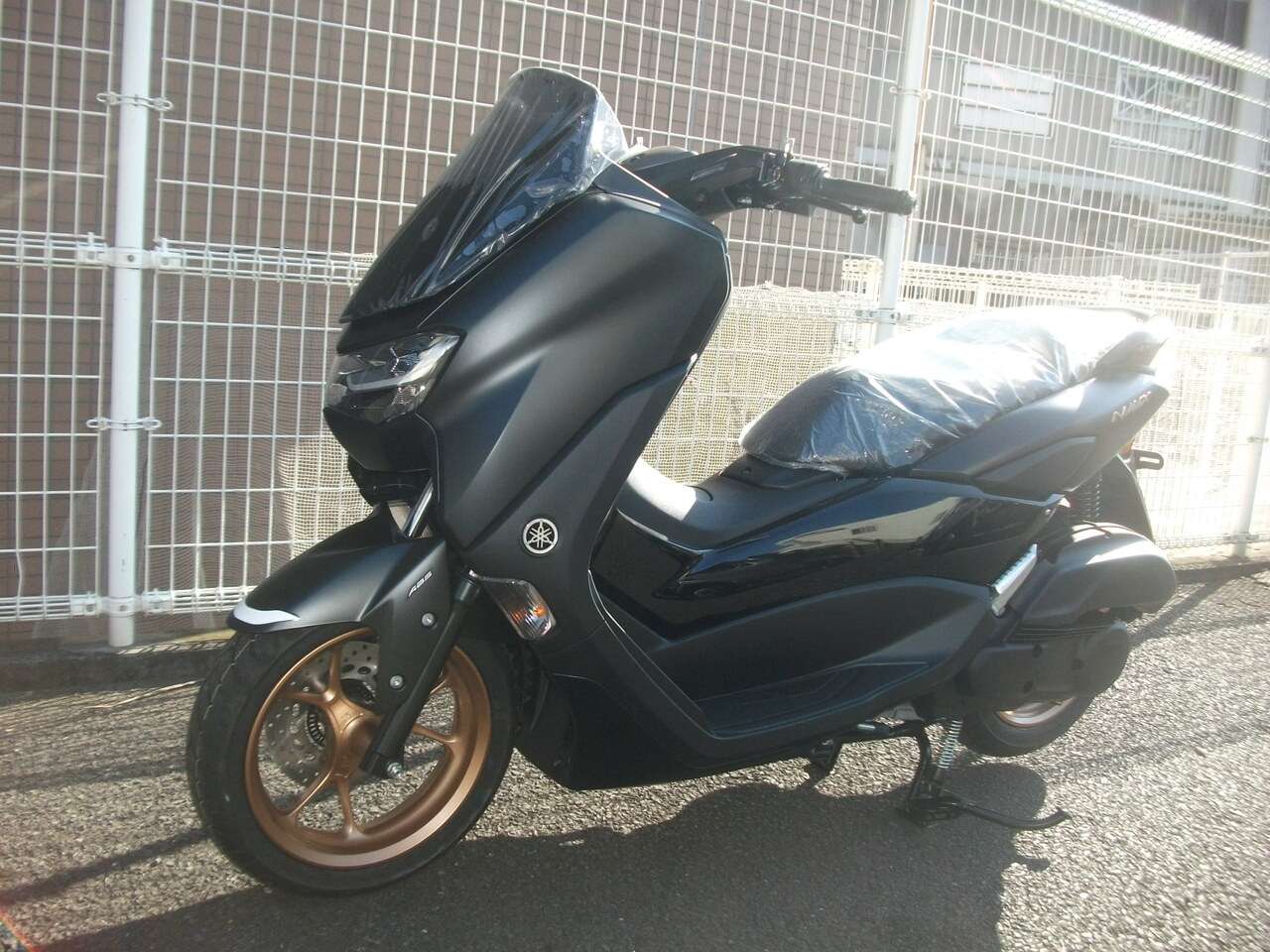 新型 ｎ ｍａｘ １２５ ２０２１モデル発売 らくらく返済２ ９ ５ ９ ローンお取り扱い中 ヤマハ B 中古バイク 情報はbbb