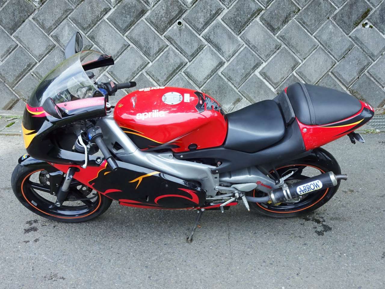 Rs125 ２スト１２５ｃｃ最速クラスの１台 アプリリア B 中古バイク情報はbbb