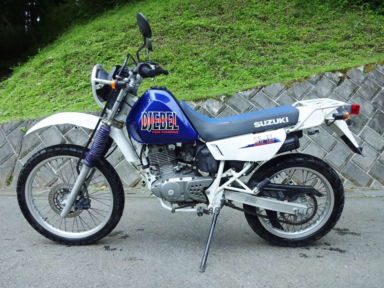 ジェベル２００ セル付き 全体的にキレイな良質車 ２００だから出来るお手頃乗り出し価格 スズキ B 中古バイク情報はbbb