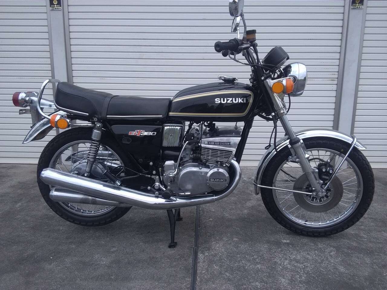 ｇｔ380 逆車 スズキ B0263 中古バイク情報はbbb