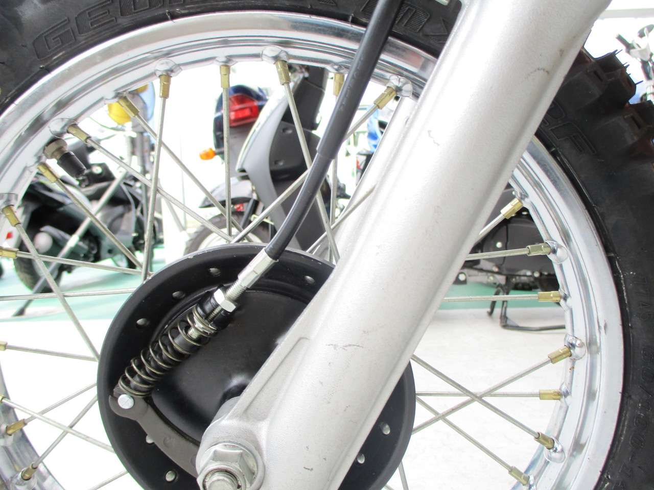 ＸＲ７０Ｒ ２０００年モデル ホンダ (B054165)中古バイク情報はBBB