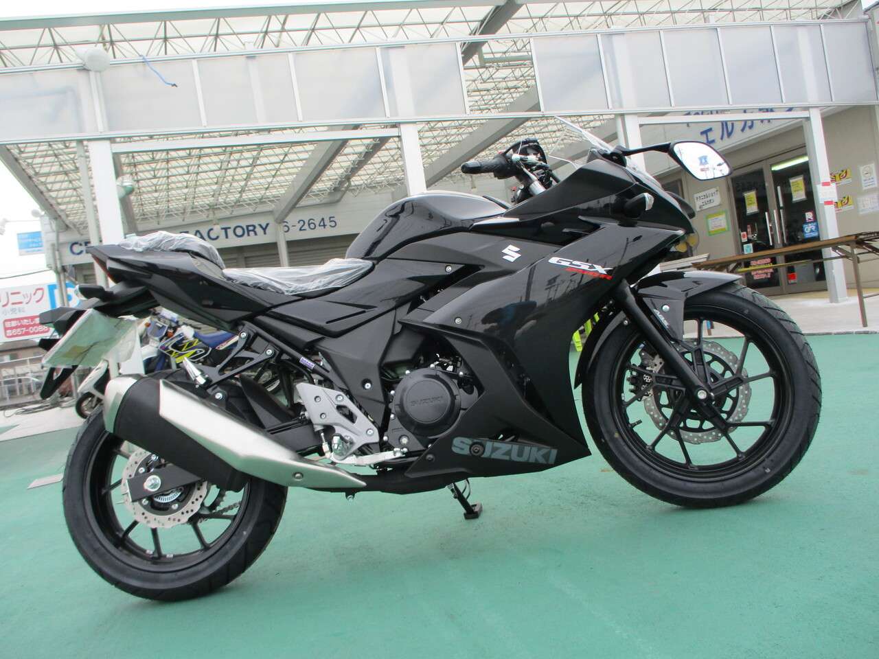 ｇｓｘ２５０ｒ 21年モデル Abs仕様 ブラック在庫あり スズキ B 中古バイク情報はbbb