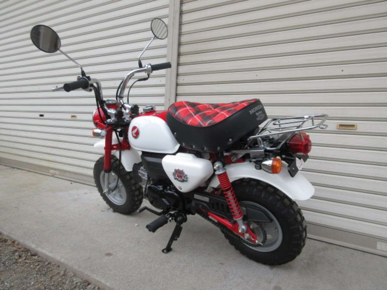 モンキー Monkey ５０周年アニバーサリー走行小８４ｋ ホンダ B 中古バイク情報はbbb