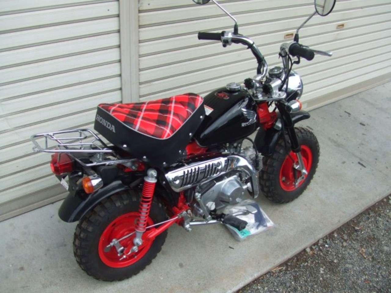 モンキー 限定カラー車 Monkey 40周年アニバーサリー ホンダ B 中古バイク情報はbbb モンキー 限定カラー車 Monkey 40周年アニバーサリー ホンダ B 中古バイク情報はbbb