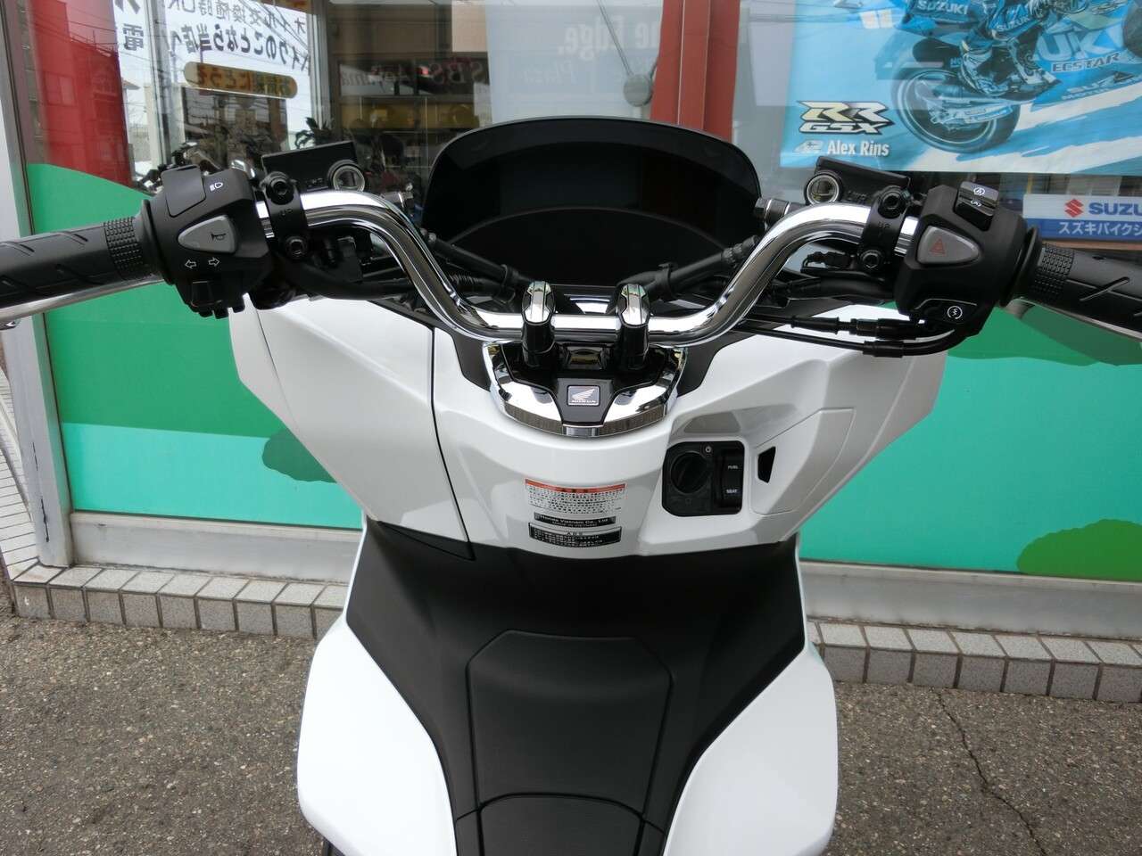 Pcx 21モデル Abs Honda Smart Key Jk05 新車 ホンダ B0647 中古バイク情報はbbb