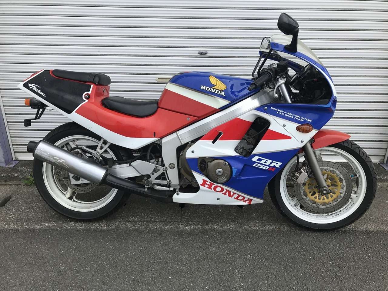 ｃｂｒ２５０ｒ ホンダ B 中古バイク情報はbbb