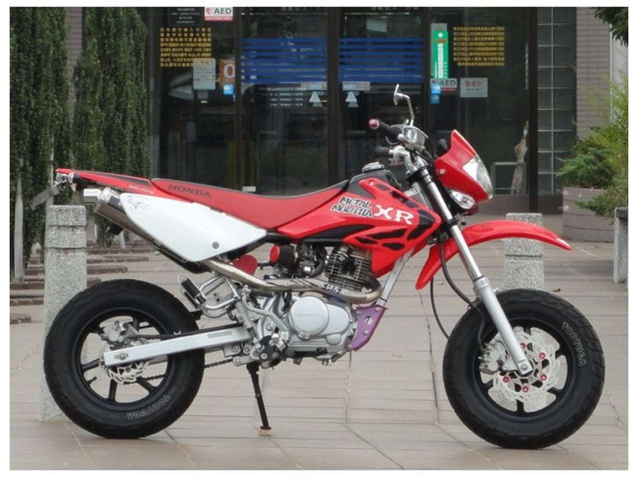 Xr100モタード カスタム ホンダ B 中古バイク情報はbbb