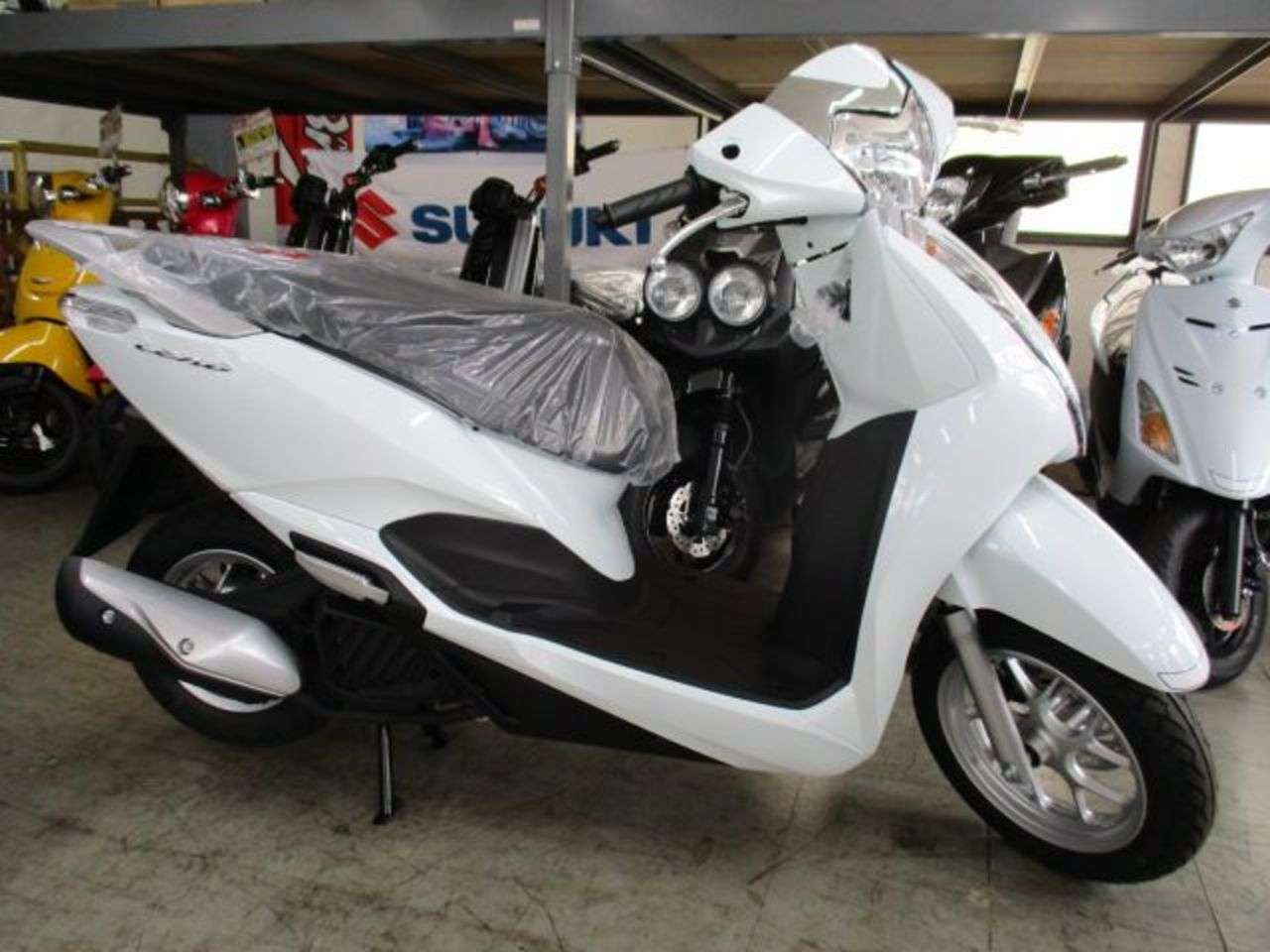 リード125最新型 ホンダ B0381 中古バイク情報はbbb