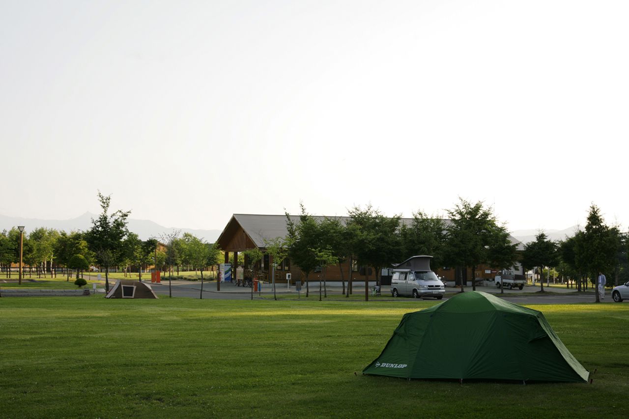 日の出公園オートキャンプ場