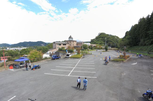 バイクの森駐車場