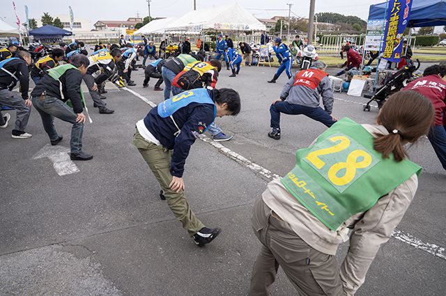 準備運動もしっかり行います