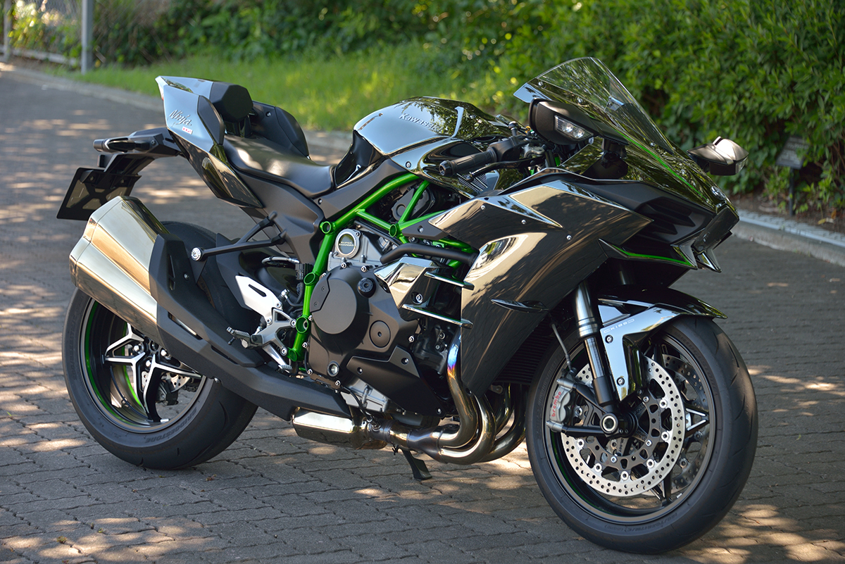 Ninja H2-02