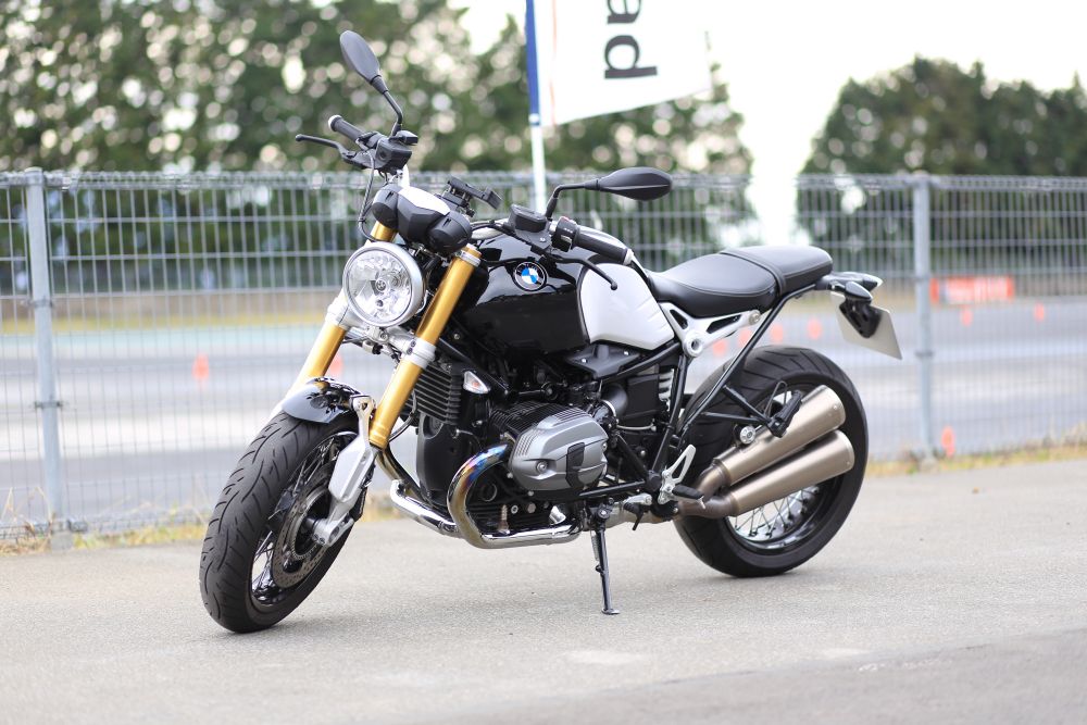 RnineT